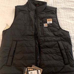 Carhartt Rain Defender Men’s Insulated Vest New with tags